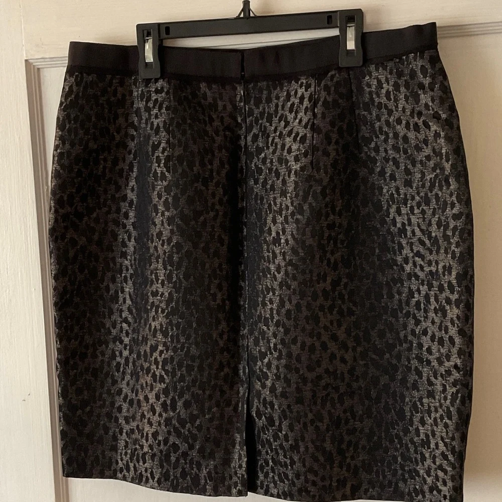 Ann Taylor Black Leopard Pencil Skirt - Picture 4 of 6